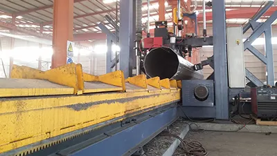 Machines CNC de précision pour le cintrage, le traitement de l’acier angulaire, la découpe laser et la découpe plasma