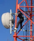 Pylône de communication tubulaire en acier à 3 pieds