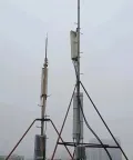 Pylône de télécommunications rooftop